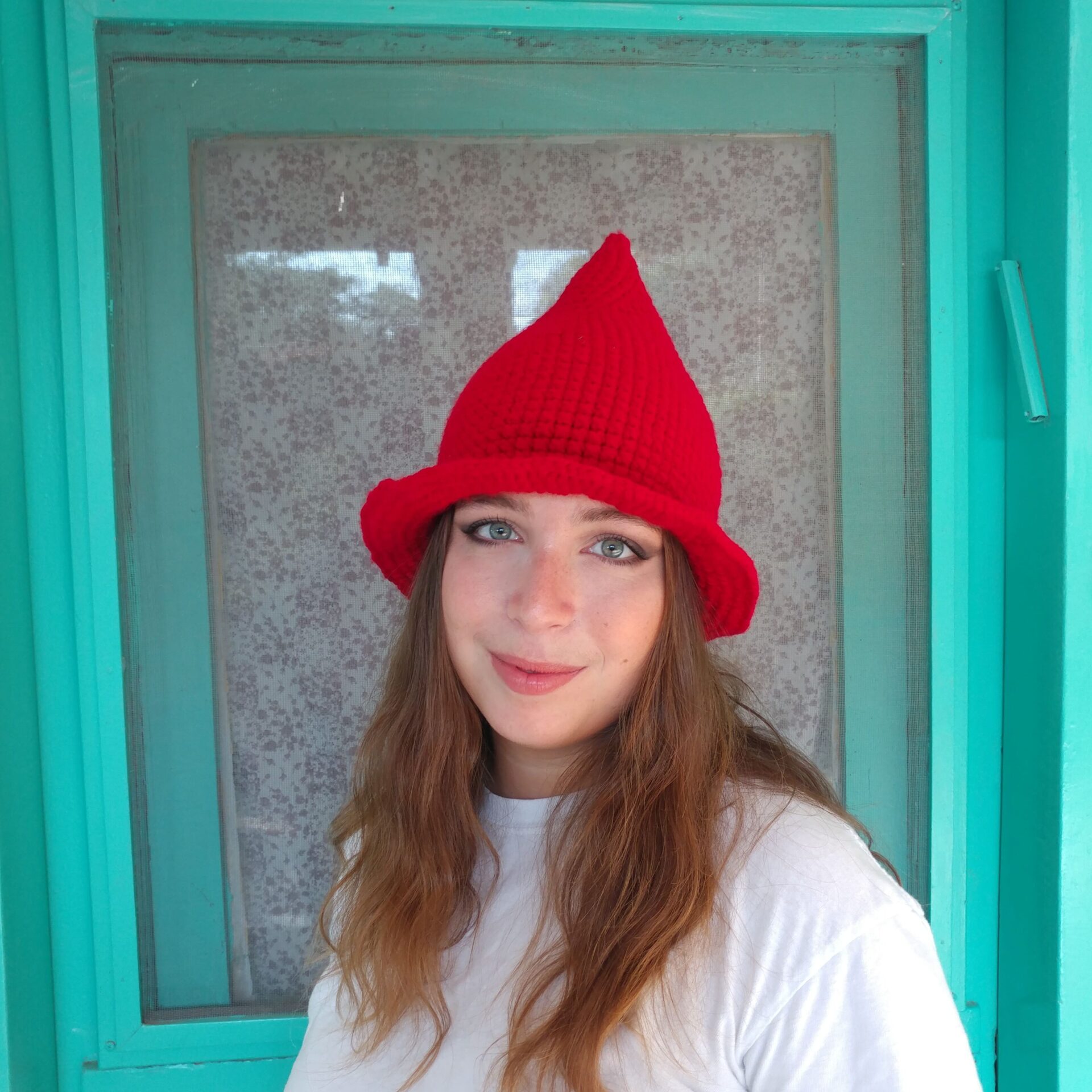 אניה - כובע פייה שדונית מכשפה קוסמת סרוג בעבודת יד – תמונה 2