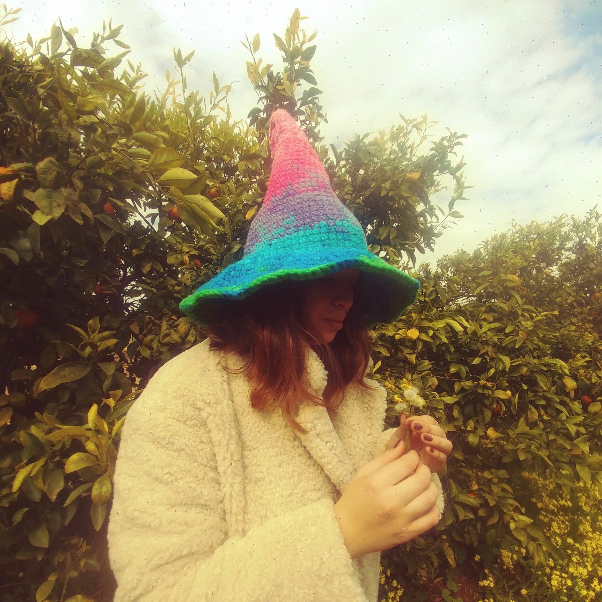 אנדרו הראשון - כובע מכשפה קוסמת סרוג בעבודת יד – תמונה 14